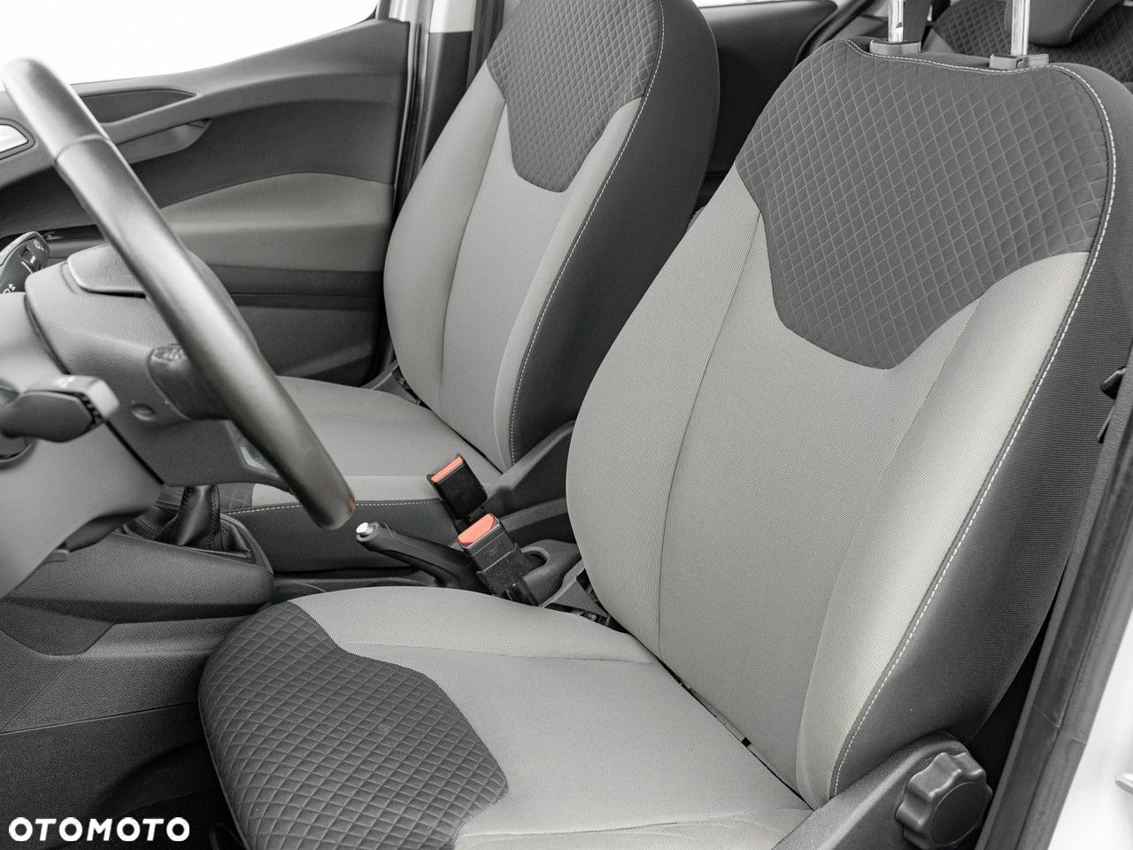 Ford Transit Courier 1.0 EcoBoost Trend - 15