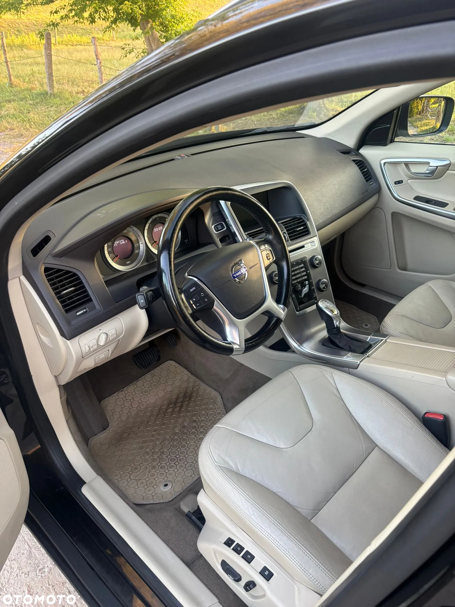 Volvo XC 60 - 16
