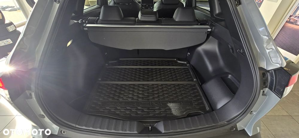 Toyota Corolla Cross 2.0 Hybrid Premiere Edition AWD - 15