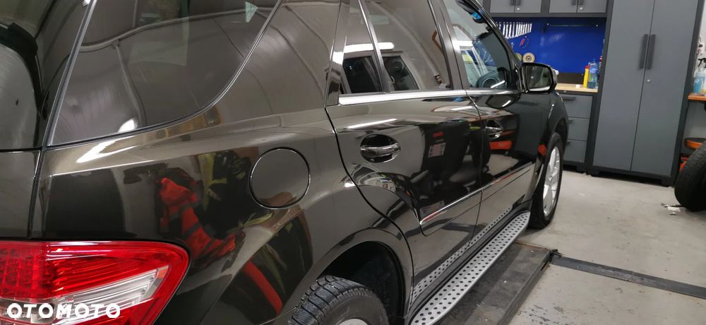 Mercedes-Benz ML 320 CDI 4-Matic - 23