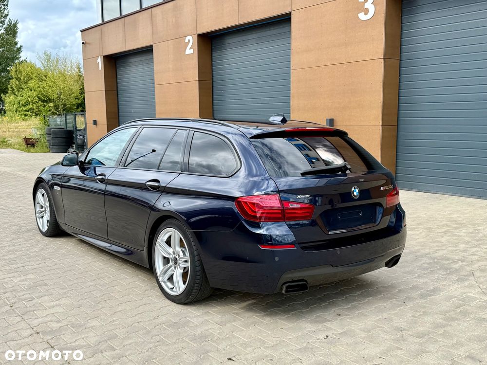BMW Seria 5 M550d xDrive - 6