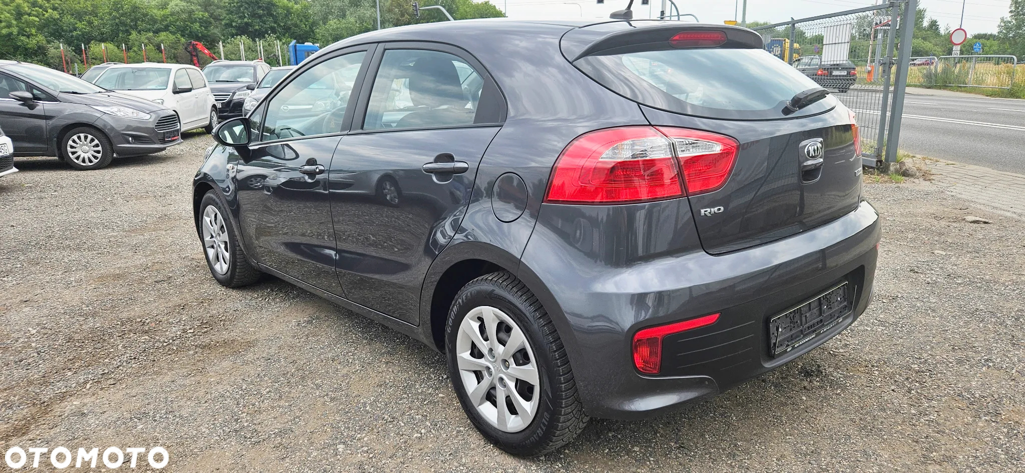 Kia Rio 1.2 Business Line Plus - 6