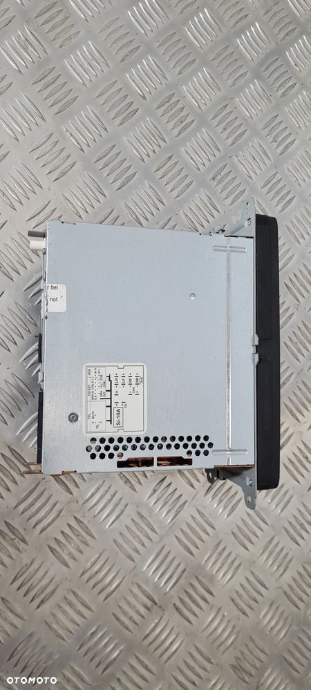 Volkswagen Golf VI Radio - 3