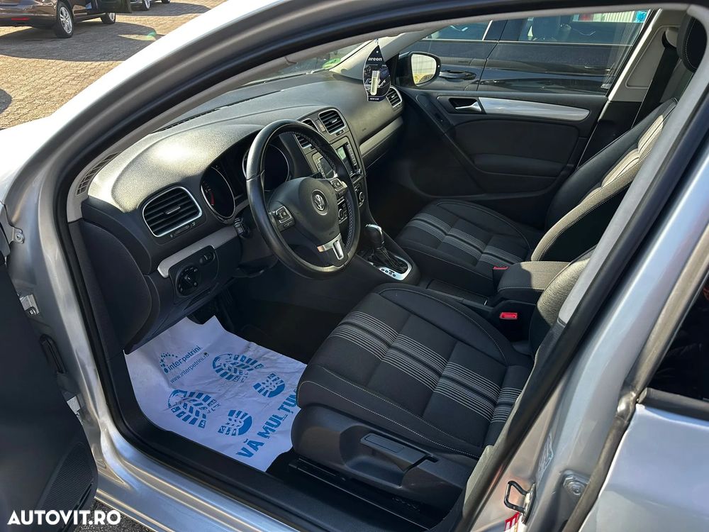 Volkswagen Golf 2.0 TDI DPF DSG MATCH - 5