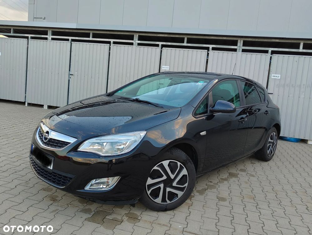 Opel Astra - 2