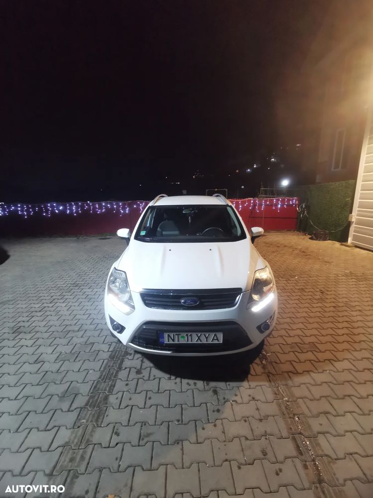 Ford Kuga 2.0 TDCi 4WD Powershift Individual - 11