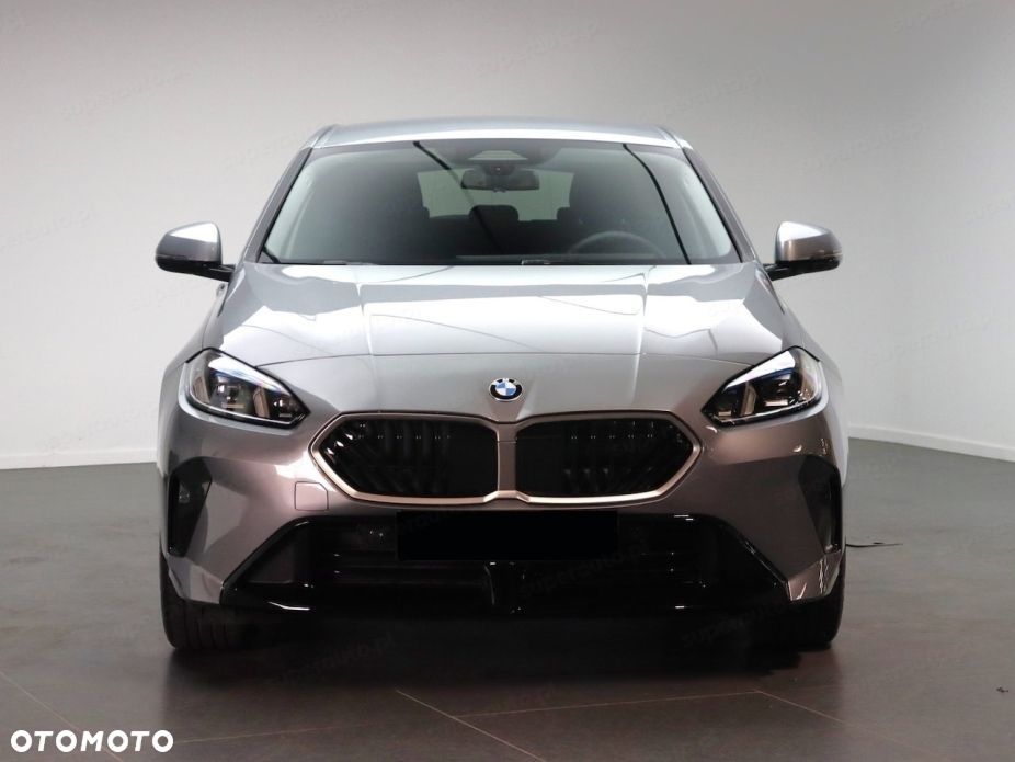 BMW Seria 1 120 mHEV - 5
