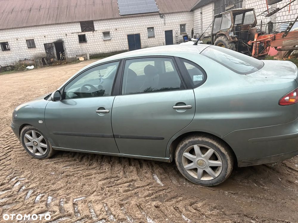 Seat Cordoba 1.4 16V Signo - 5