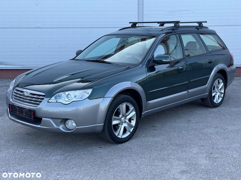 Subaru Outback - 1