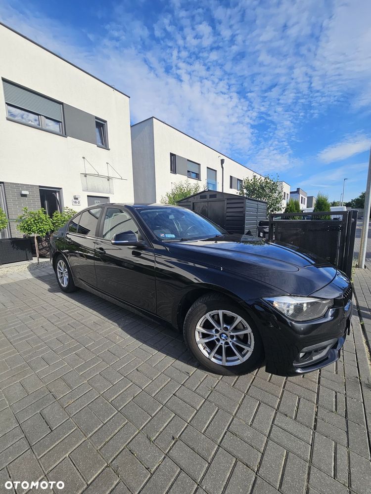 BMW Seria 3 316d - 2