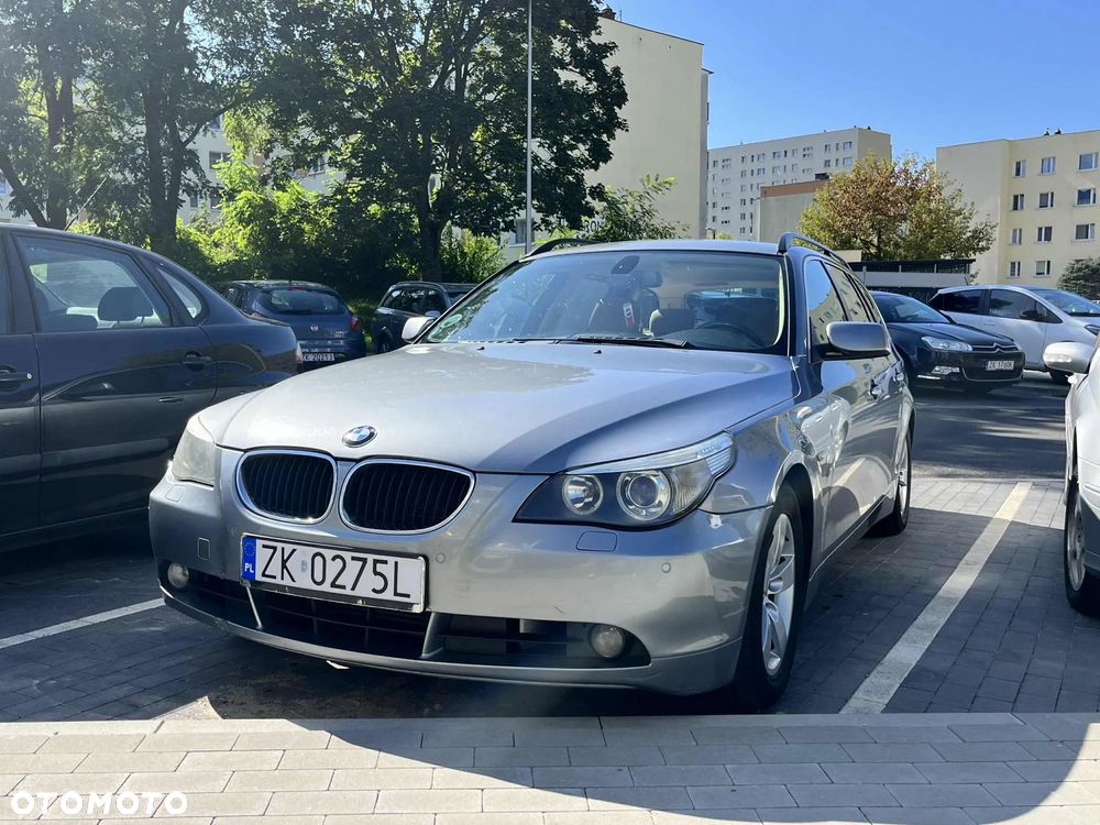 BMW Seria 5 525d - 1