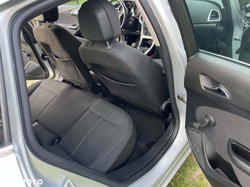 Opel Astra 1.7 CDTI DPF Active - 9
