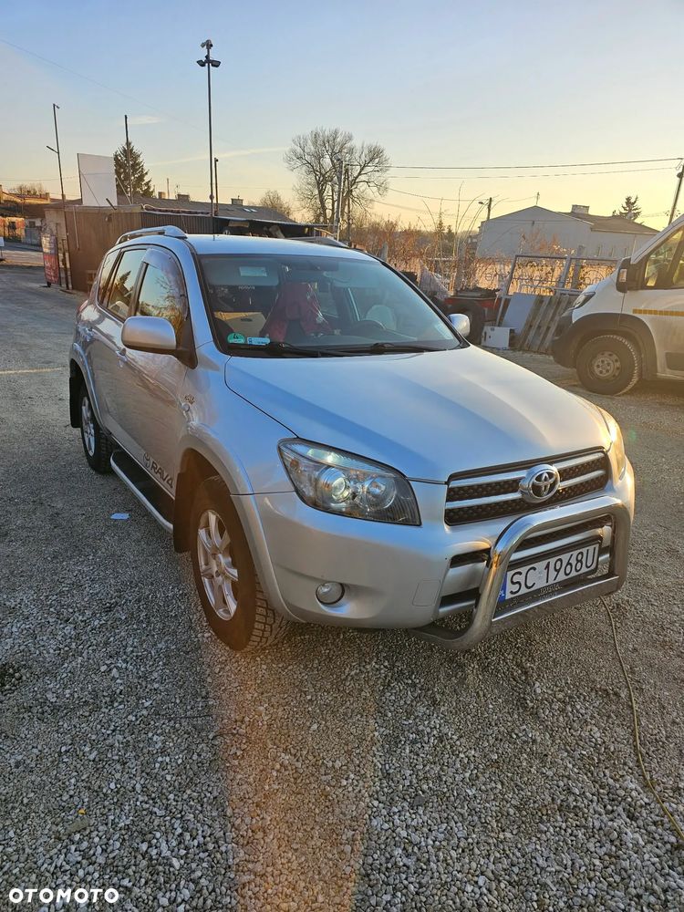 Toyota RAV4 2.2 D-4D X - 9
