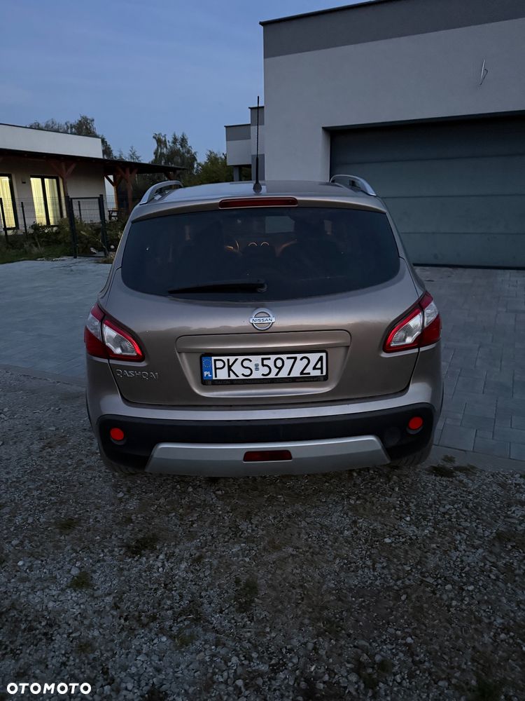 Nissan Qashqai - 8