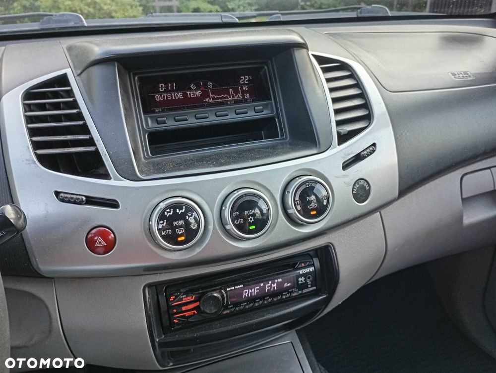 Mitsubishi L200 - 6