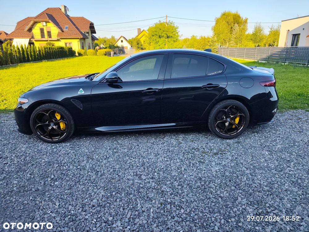 Alfa Romeo Giulia 2.9 V6 Bi-Turbo AT8 Quadrifoglio - 2