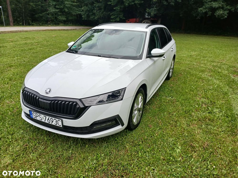 Skoda Octavia 2.0 TDI DSG Edition - 2
