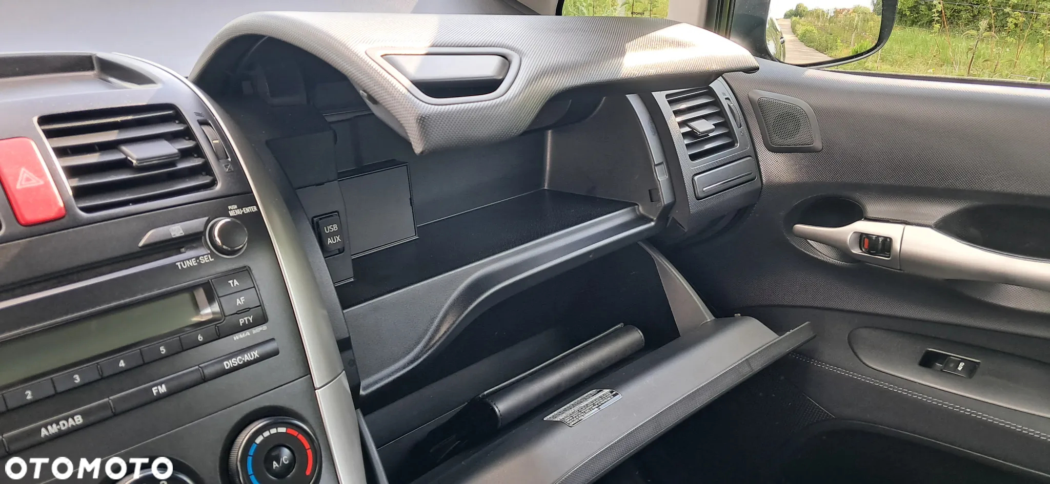 Toyota Auris 1.6 Comfort - 20