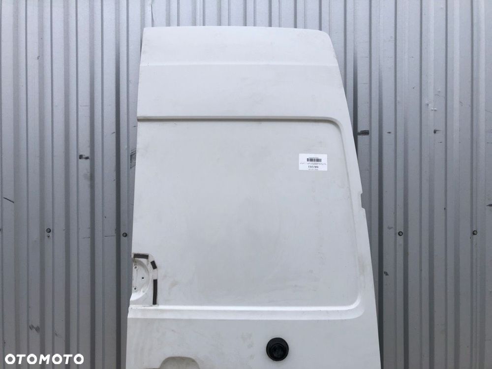 DRZWI TYLNE PRAWE  MAN TGE Autobus 2017 - 2022 2.0 TDI 130 kW [177 KM] olej napędowy 2017 - 2022 - 3