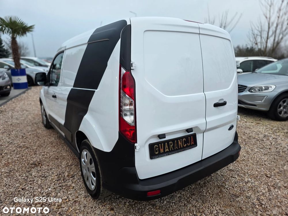 Ford Transit Connect - 30