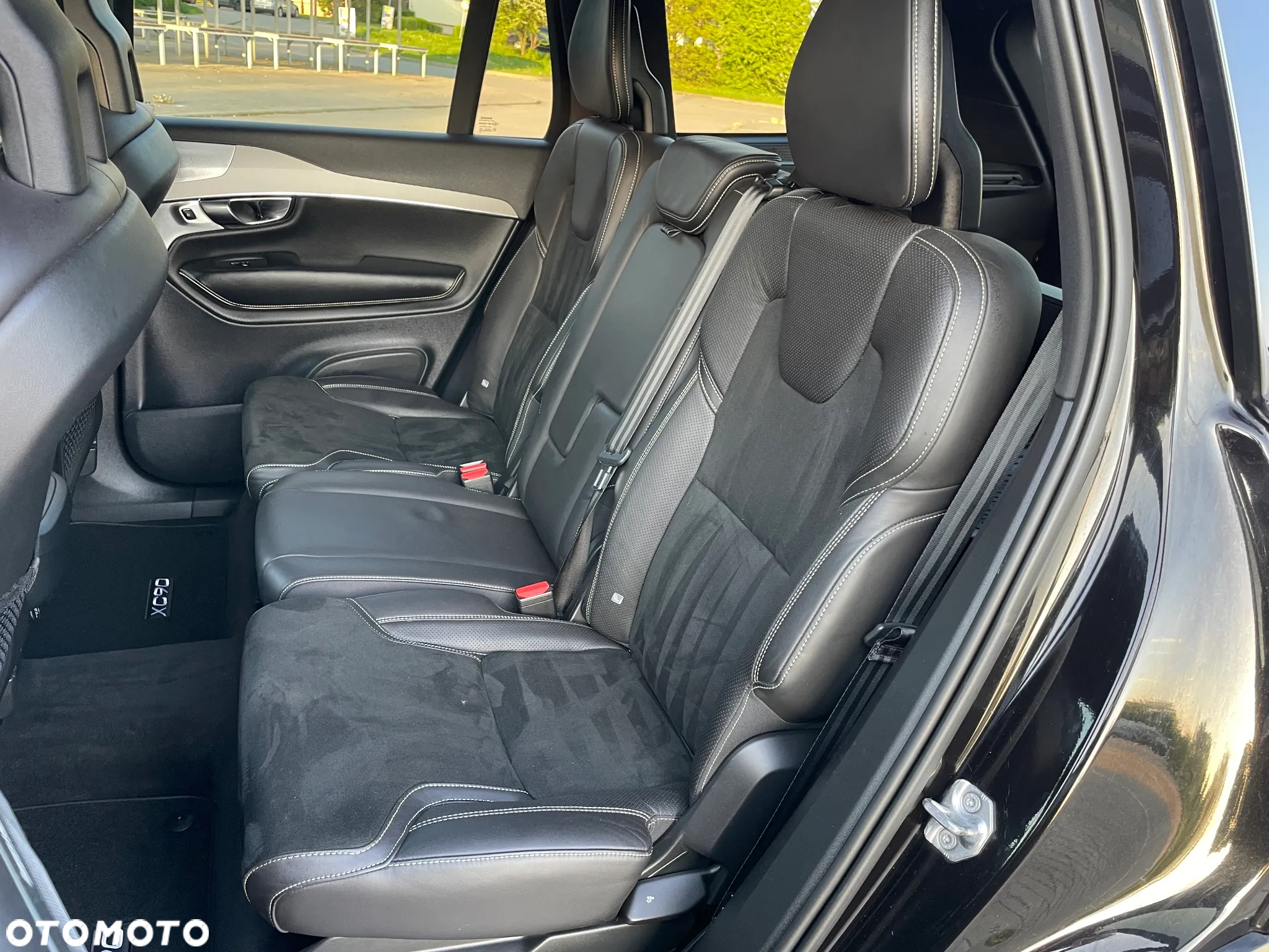 Volvo XC 90 D5 AWD R-Design - 13