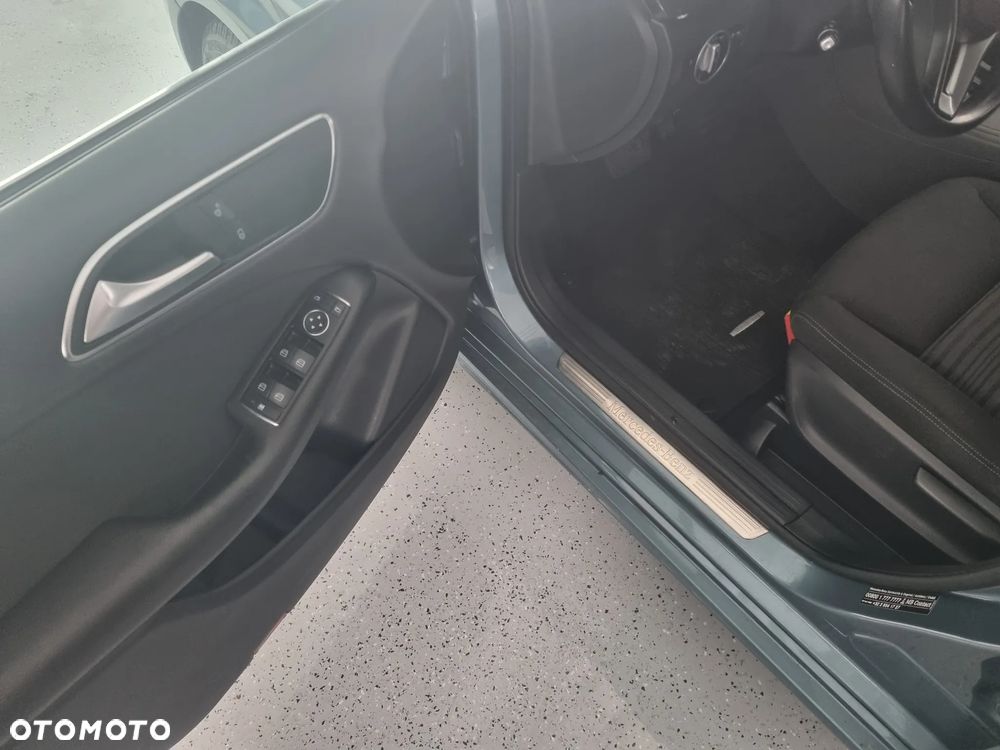 Mercedes-Benz Klasa B 180 CDI (BlueEFFICIENCY) 7G-DCT - 14