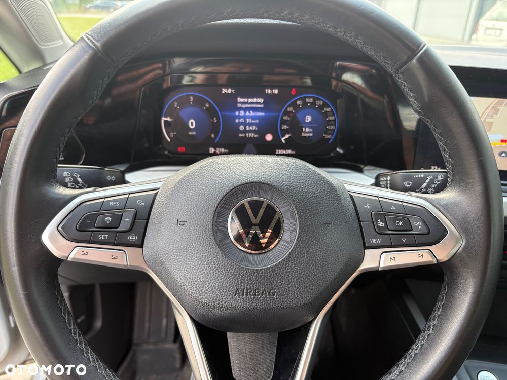 Volkswagen Golf - 14