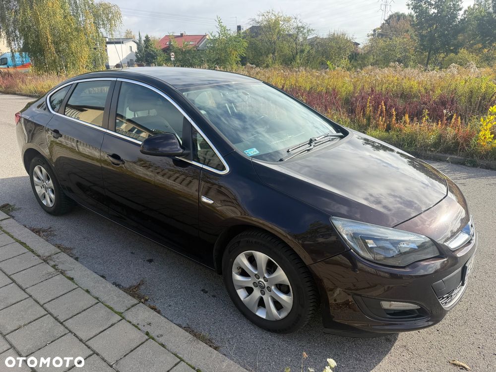 Opel Astra - 3