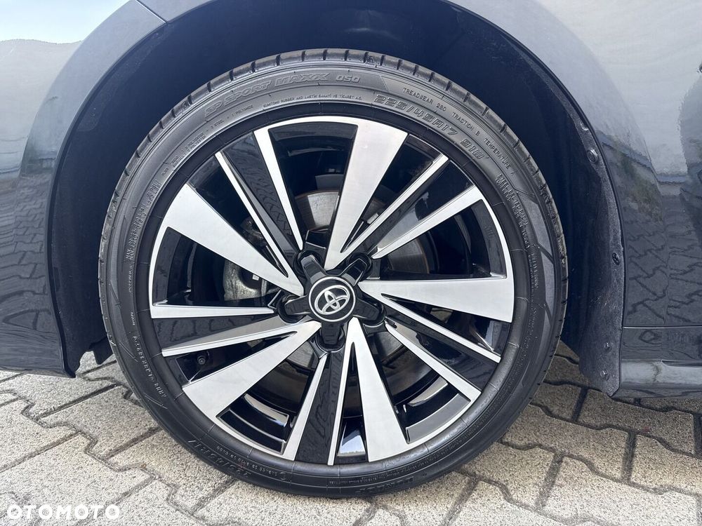 Toyota Corolla 1.8 Hybrid Style - 27