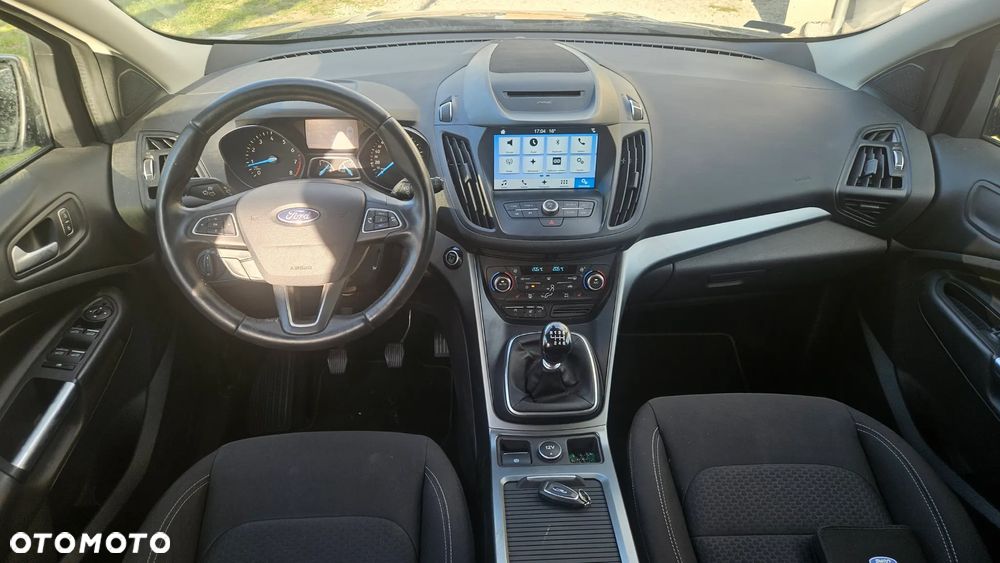 Ford Kuga 1.5 EcoBoost 2x4 Business Edition - 7