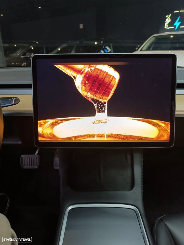 Tesla Model 3 Standard Range Plus RWD - 40