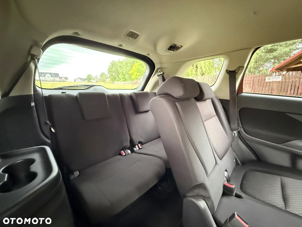 Mitsubishi Outlander 2.0 Intense + - 33