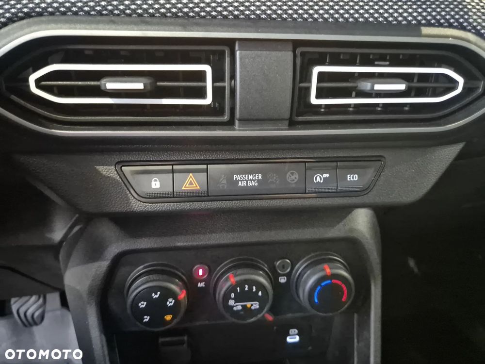 Dacia Jogger 1.0 TCe Expression 7os - 19