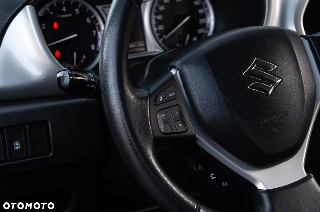 Suzuki Vitara 1.6 Elegance 2WD - 40