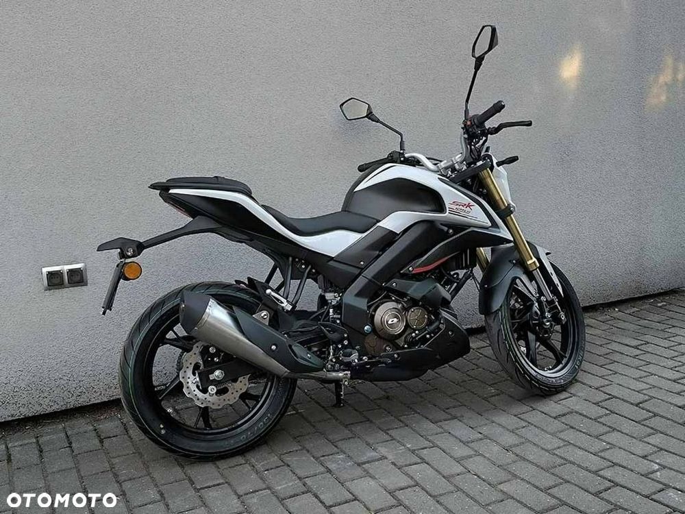QJMOTOR SRK 125S - 10