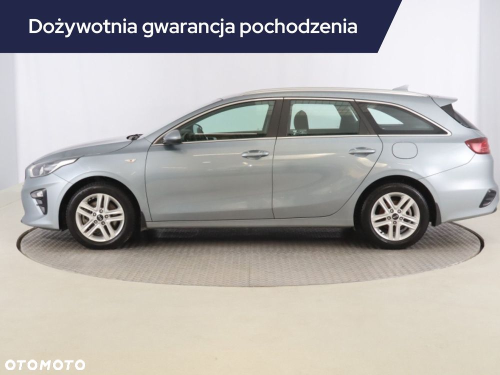 Kia Ceed - 4