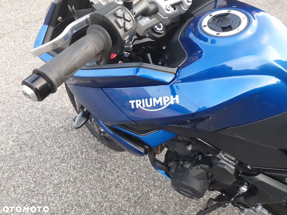 Triumph Tiger - 16