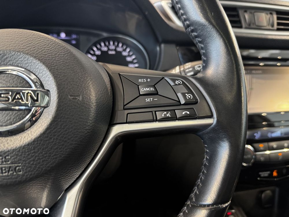 Nissan Qashqai - 22