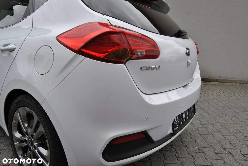 Kia Ceed 1.6 GDI Spirit - 13