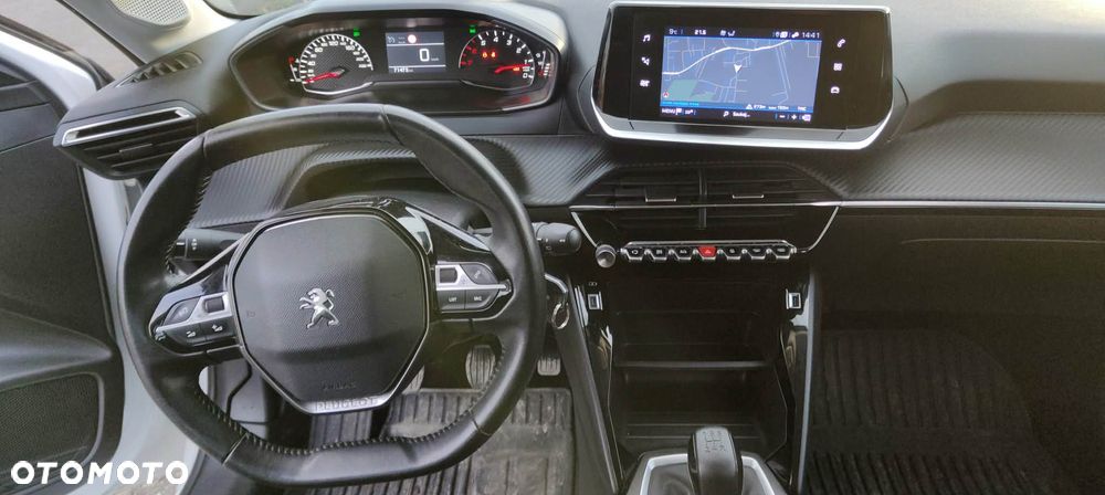 Peugeot 208 PureTech 75 Allure - 21