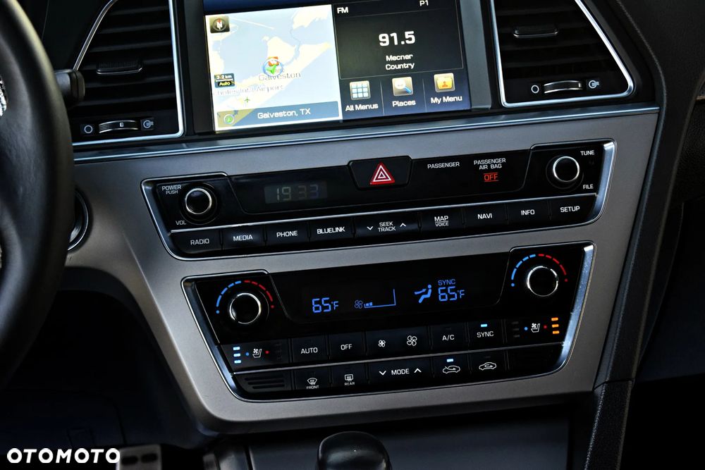 Hyundai Sonata - 35