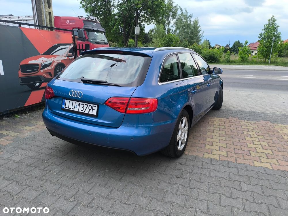 Audi A4 Avant 2.0 TDI DPF Ambition - 4