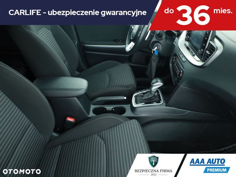 Kia Ceed - 9