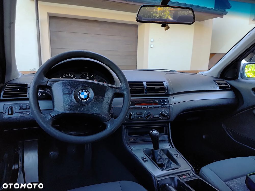 BMW Seria 3 - 21