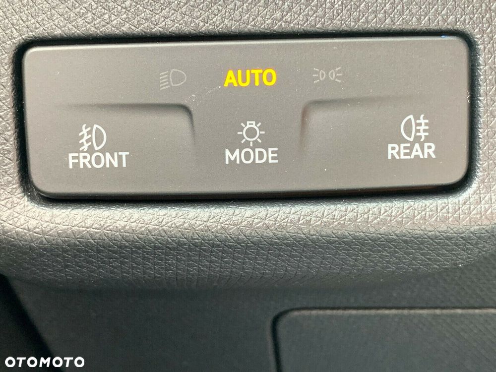 Cupra Terramar 1.5 eTSI mHEV DSG - 36