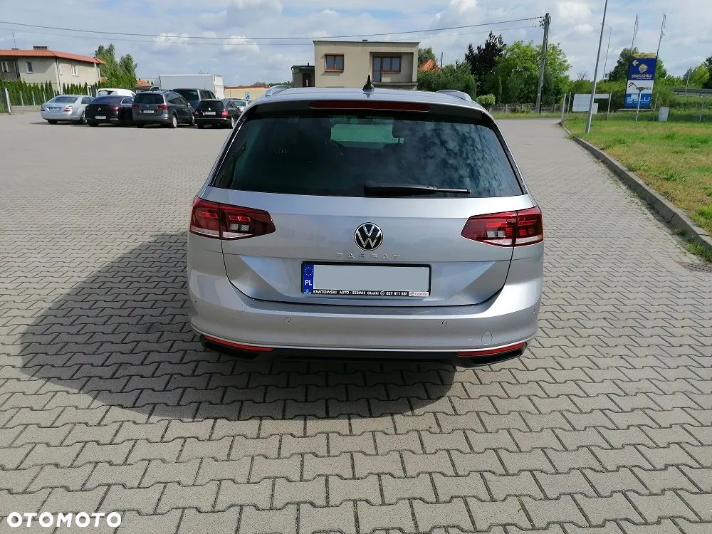 Volkswagen Passat 2.0 TDI EVO Elegance DSG - 6