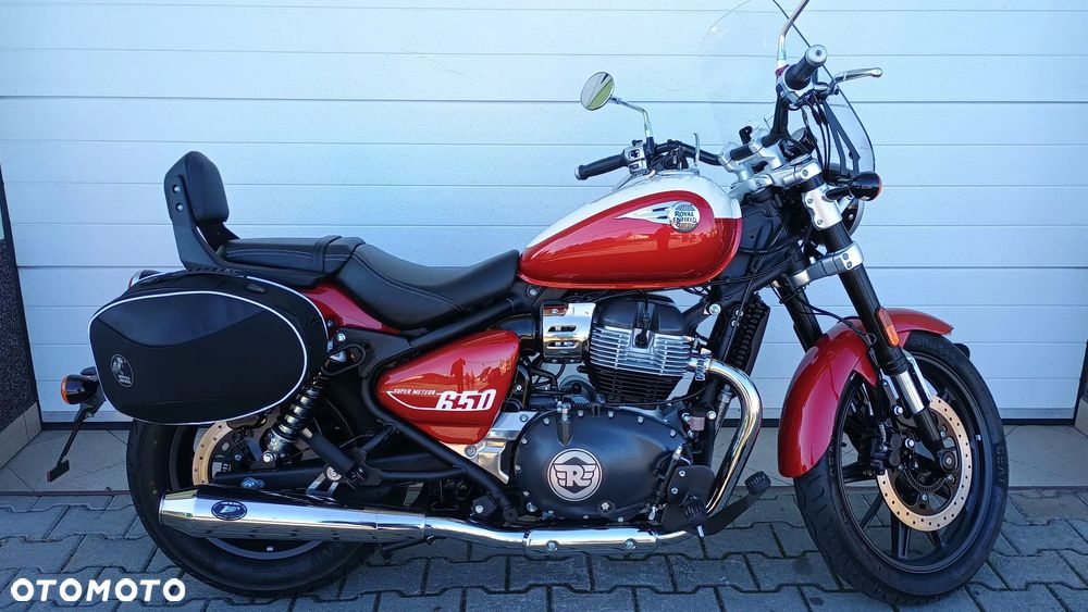 Royal Enfield Super Meteor - 1