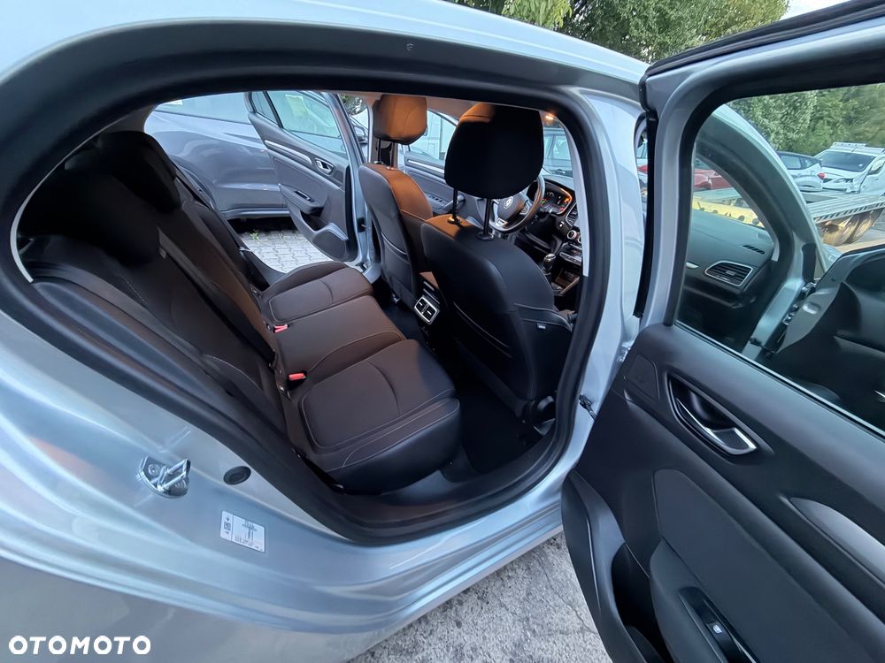 Renault Megane - 8