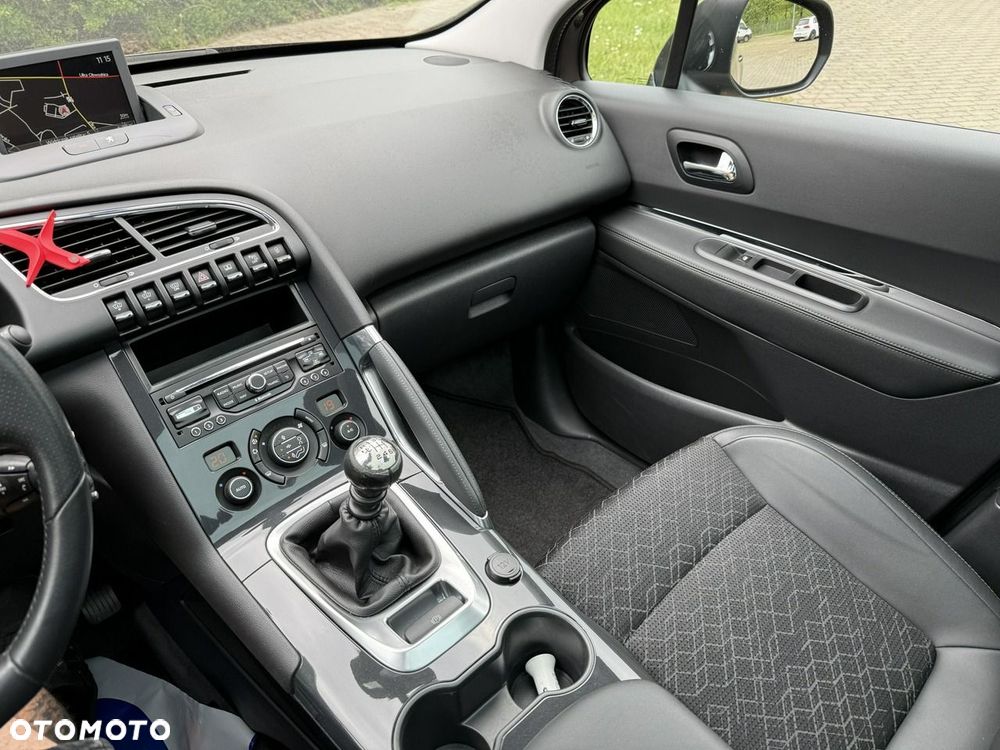 Peugeot 3008 2.0 HDi Allure - 29