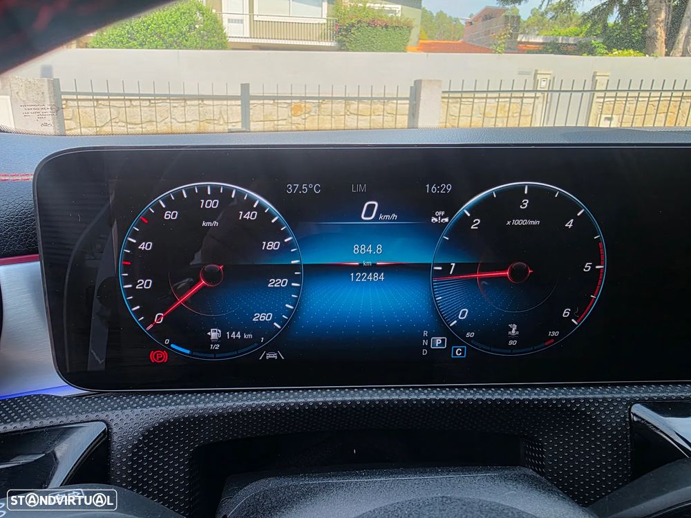 Mercedes-Benz CLA 200 d 8G-DCT AMG Line - 12